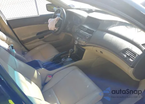 2010 Honda Accord 2.4 Lx from USA, damaged, VIN 1HGCP2F35AA141066